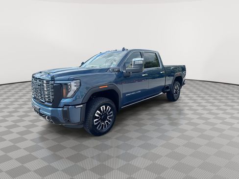 New 2026 GMC Sierra 2500 Denali Ultimate AWD/4WD image 4