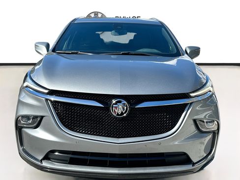 Used 2024 Buick Enclave Essence w/ Sport Touring Edition image 2