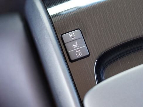 Used 2017 Toyota Mirai image 31