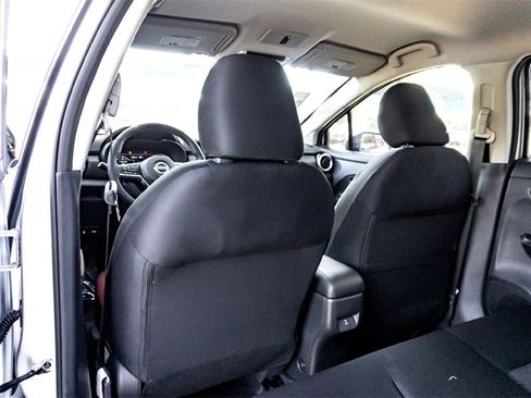 New 2025 Nissan Versa SR w/ Trunk Package image 19