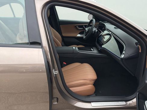 New 2026 Mercedes-Benz E 450 4MATIC Sedan image 22