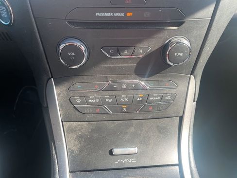Used 2017 Ford Edge SEL w/ Equipment Group 201A FWD image 11