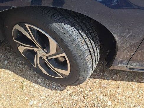 Used 2017 Honda Accord LX image 3