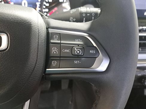 Certified 2023 Jeep Compass Limited AWD/4WD image 19