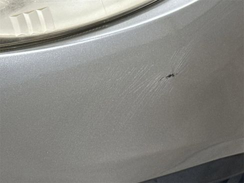 Used 2012 MAZDA MAZDA5 Sport image 33