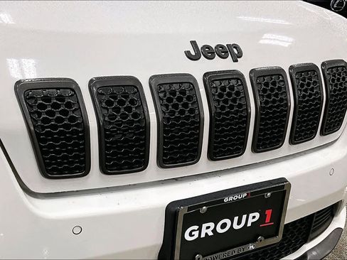 Used 2021 Jeep Cherokee High Altitude image 30