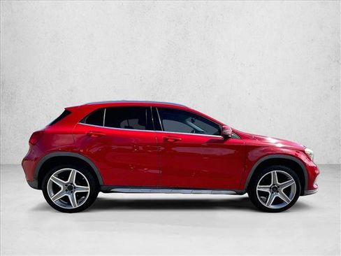 Used 2015 Mercedes-Benz GLA 250 4MATIC image 5