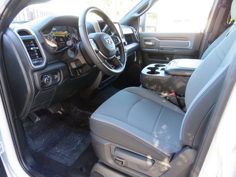 New 2023 RAM 3500 SLT w/ Quick Order Package 2YG SLT image 27