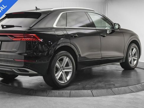 Used 2019 Audi Q8 Premium w/ Convenience Package image 9
