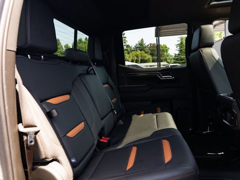 Used 2024 GMC Sierra 1500 AT4 w/ Technology Package image 23