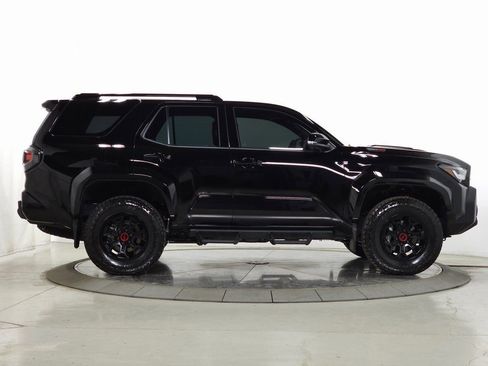 Used 2025 Toyota 4Runner TRD Pro AWD/4WD image 12