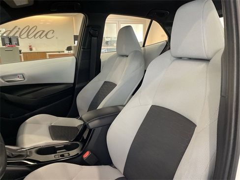 Used 2023 Toyota Corolla SE image 10