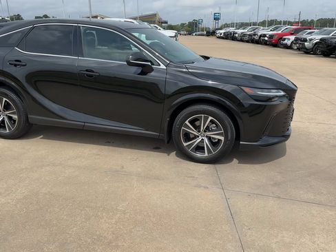 Used 2024 Lexus RX 350 FWD w/ Technology Package image 9
