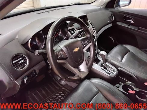 Used 2011 Chevrolet Cruze LTZ image 10