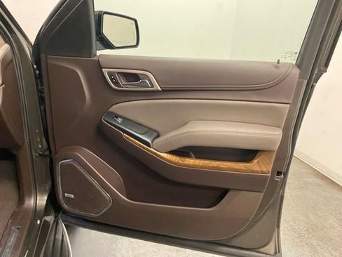 Used 2019 GMC Yukon Denali w/ Open Road Package AWD/4WD image 25