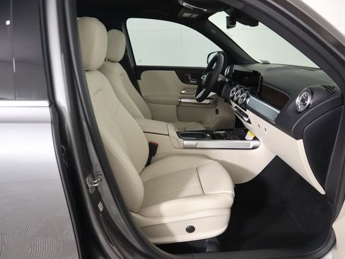 Certified 2026 Mercedes-Benz GLB 250 image 21