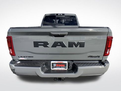 New 2026 RAM 2500 Limited AWD/4WD image 4