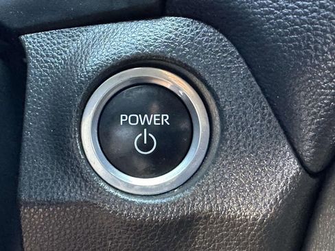 Used 2024 Toyota RAV4 SE w/ Weather & Moonroof Package AWD/4WD image 9
