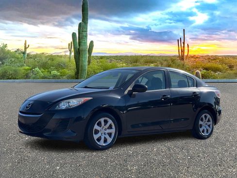 Used 2010 MAZDA MAZDA3 i Sport image 2