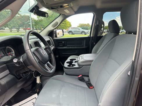 Used 2017 RAM 1500 Tradesman w/ Popular Equipment Group RWD image 17