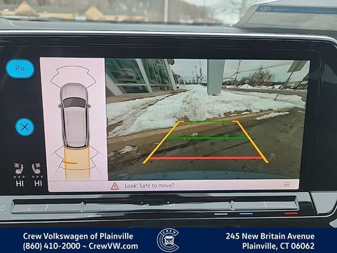 New 2026 Volkswagen Atlas SE image 7