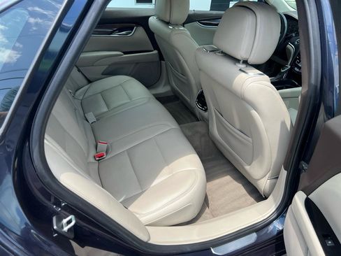 Used 2013 Cadillac XTS Premium AWD/4WD image 12
