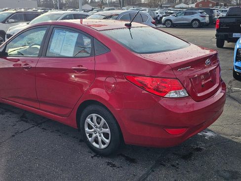 Used 2014 Hyundai Accent GLS image 5