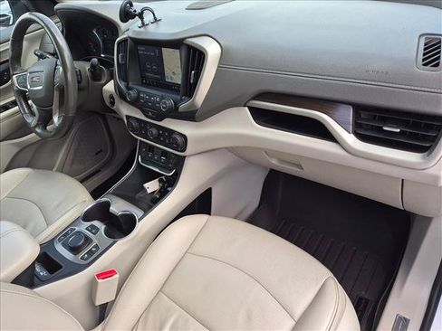 Used 2018 GMC Terrain Denali w/ Advanced Safety Package FWD image 25