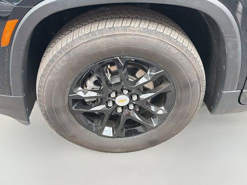 Used 2023 Chevrolet Traverse LT w/ LPO, Floor Liner Package AWD/4WD image 31