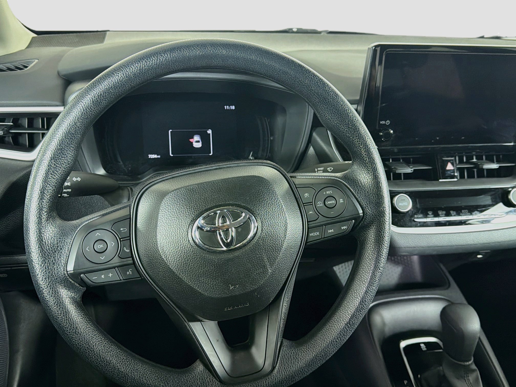 Used 2026 Toyota Corolla LE FWD image 17