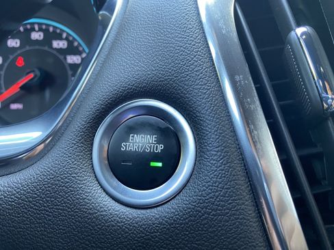 Used 2023 Chevrolet Traverse LT w/ Midnight/Sport Edition FWD image 25