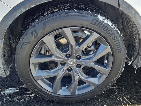 Used 2023 Acura MDX A-Spec image 9