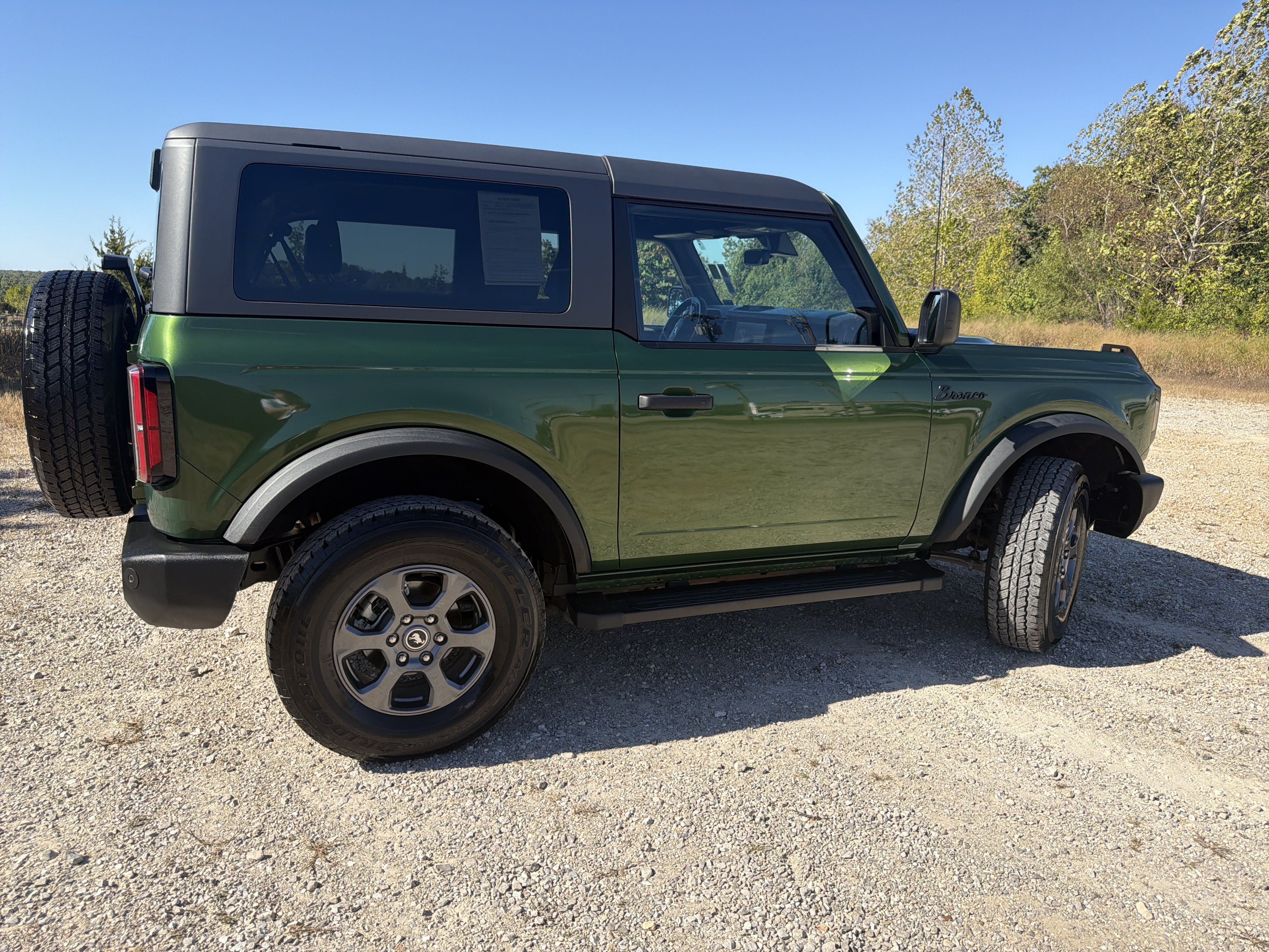 Used 2024 Ford Bronco Big Bend AWD/4WD image 3