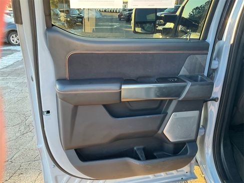 Used 2024 Ford F450 Platinum w/ FX4 Off-Road Package image 22