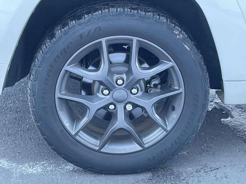 Used 2020 Jeep Grand Cherokee Limited X image 11