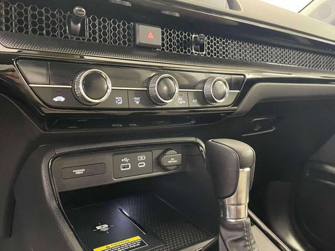 Used 2024 Honda CR-V EX-L image 27