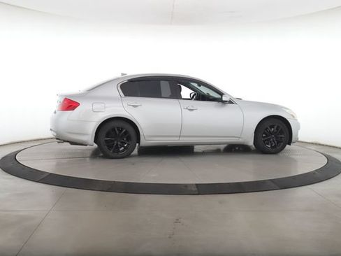 Used 2009 INFINITI G37 x Sedan w/ Premium Pkg AWD/4WD image 6