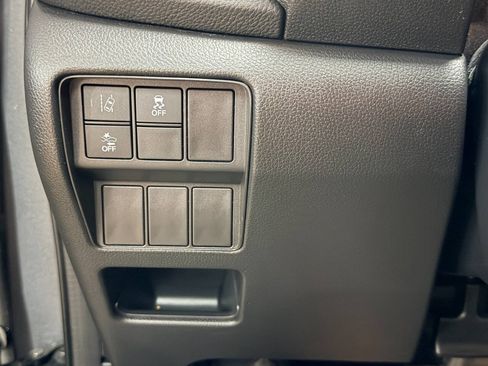 Used 2018 Honda CR-V EX image 36