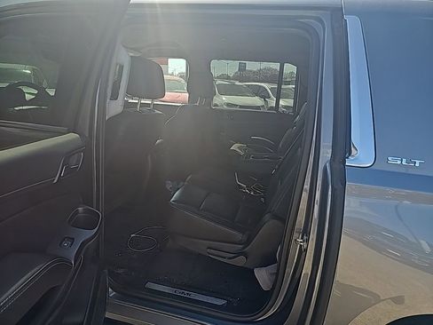 Used 2019 GMC Yukon XL SLT image 20