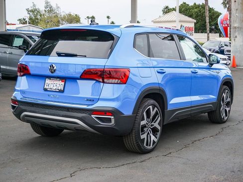 Used 2022 Volkswagen Taos SEL image 7