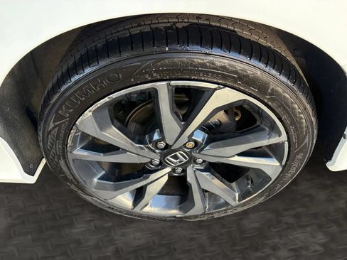 Used 2021 Honda Civic Sport image 40
