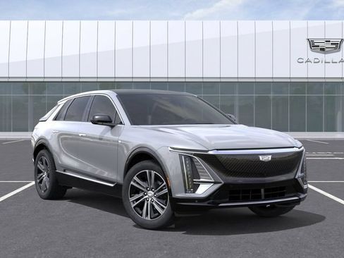 New 2026 Cadillac Lyriq Luxury RWD image 7