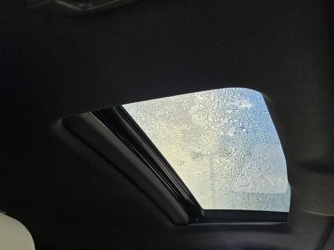 Used 2025 Honda Passport EX-L image 18