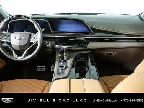 Used 2024 Cadillac Escalade Sport w/ LPO, ONYX Package AWD/4WD image 21