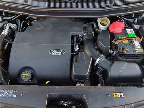 Used 2013 Ford Explorer XLT image 24