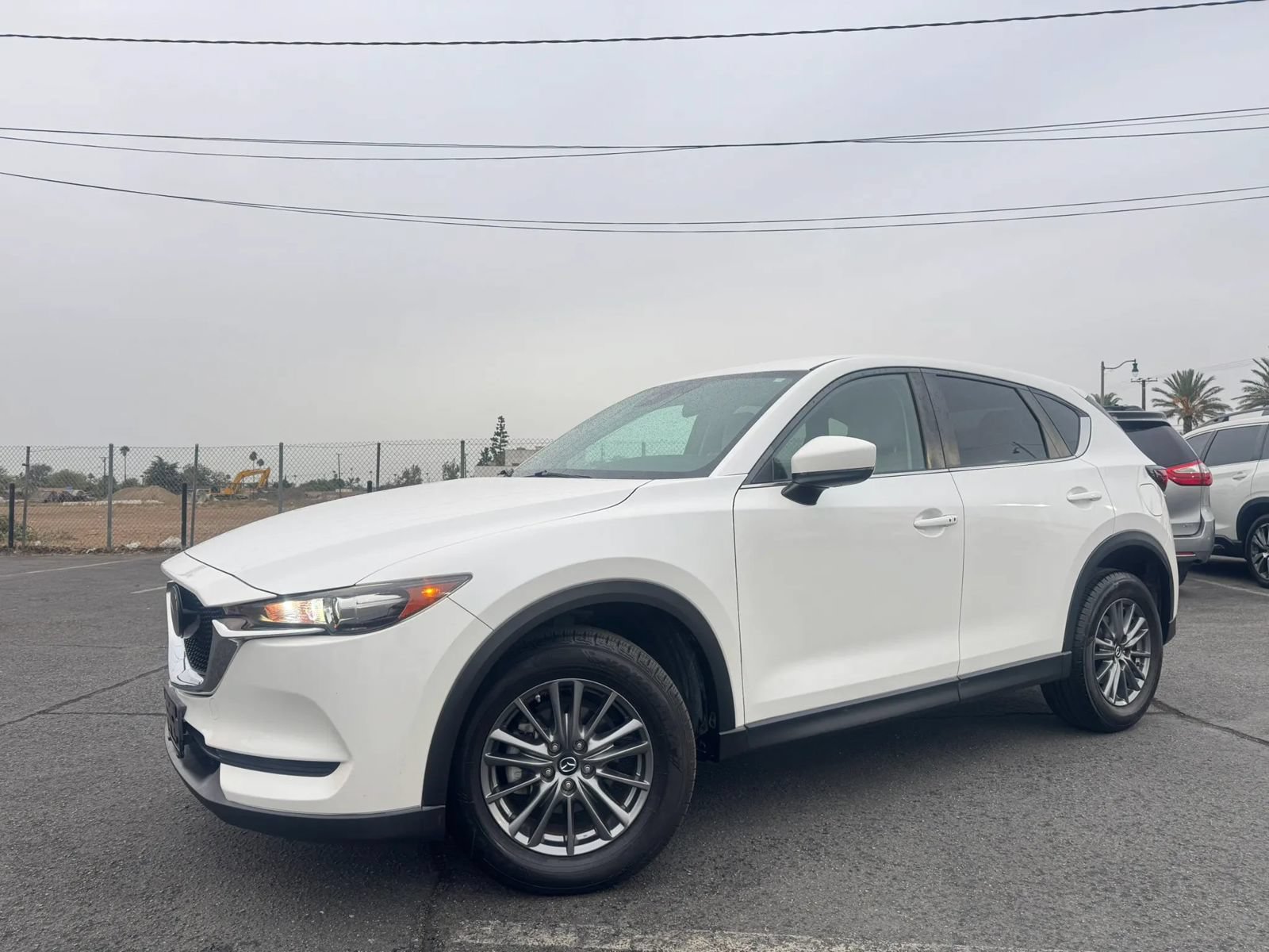 Used 2019 MAZDA CX-5 Touring FWD image 2