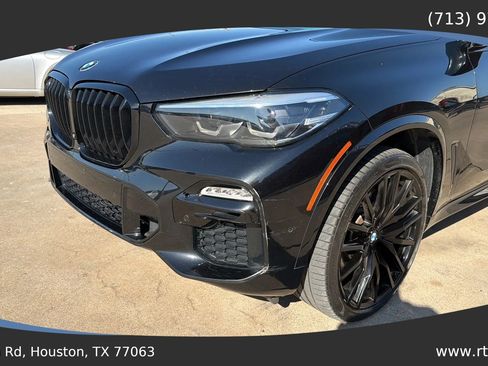 Used 2020 BMW X5 M50i w/ Luxury Seating Package image 14