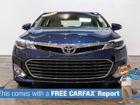 Used 2014 Toyota Avalon Limited FWD image 2