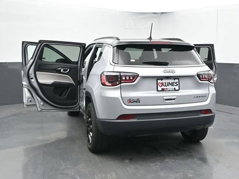 Used 2025 Jeep Compass Limited AWD/4WD image 52