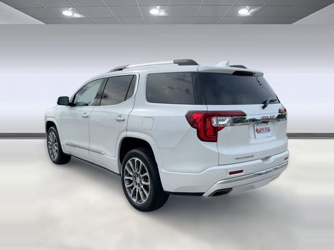 Used 2022 GMC Acadia Denali w/ Denali Ultimate Package image 3